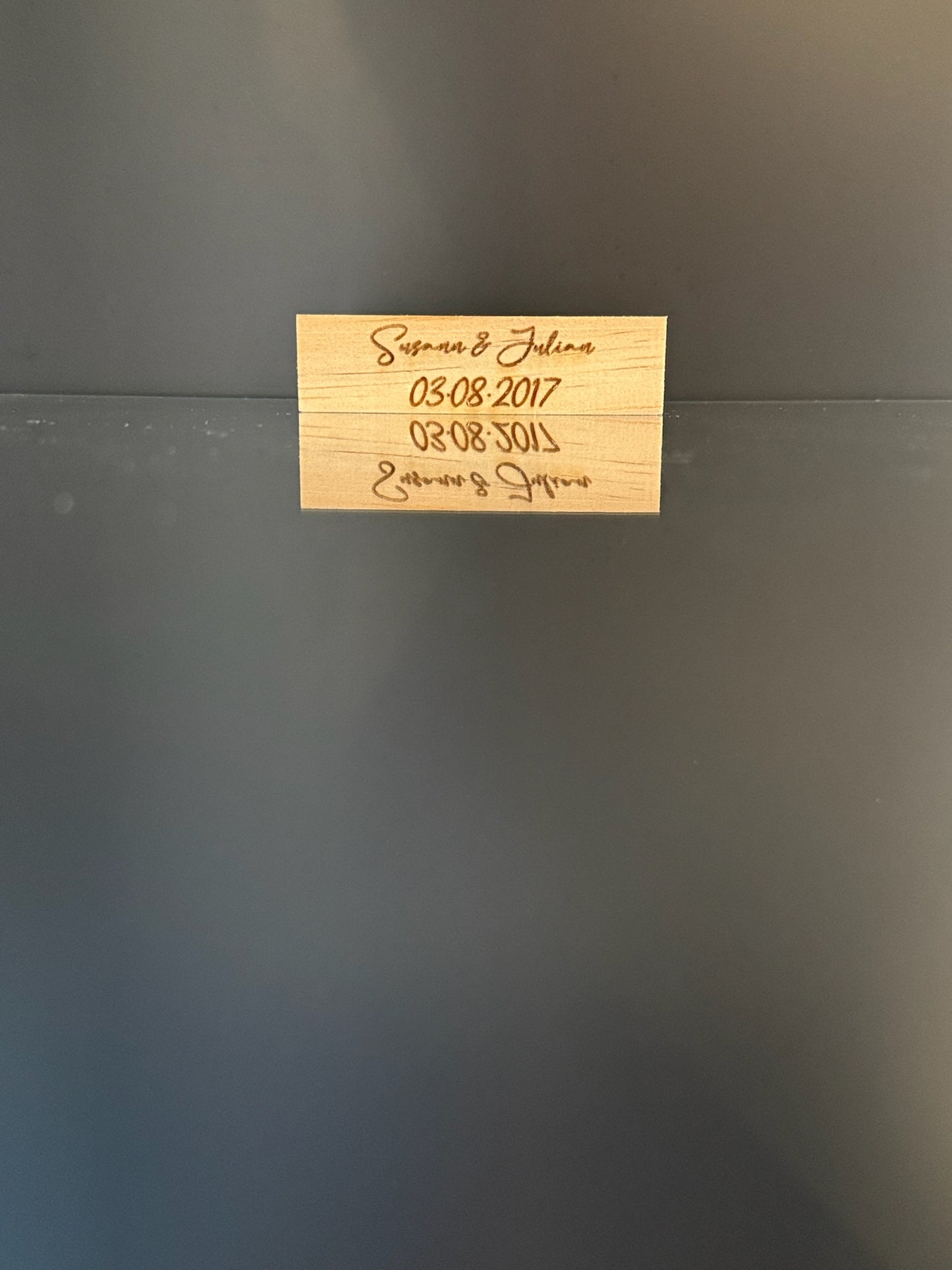 Personalisierter Foto Halter mit Laser Gravur
