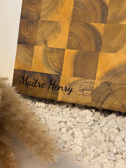 Personalisiertes Tranchierbrett zur Hochzeit (massiv) mit Laser Gravur