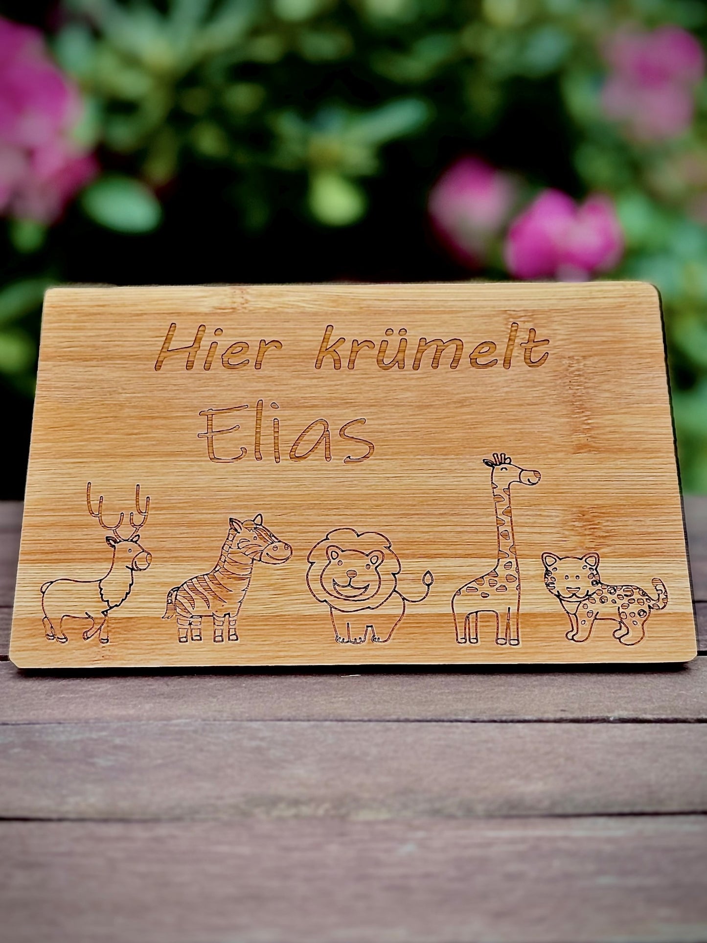 Personalisiertes Frühstücksbrett mit Laser Gravur