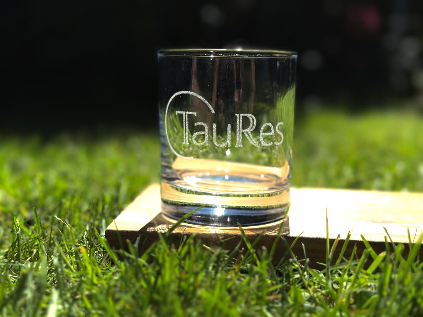 Personalisiertes Whiskeyglas mit Gravur | Dein Name, Dein Design