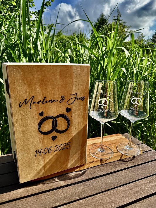 Personalisierte Weißweingläser elegantes Design, mit Holzkiste