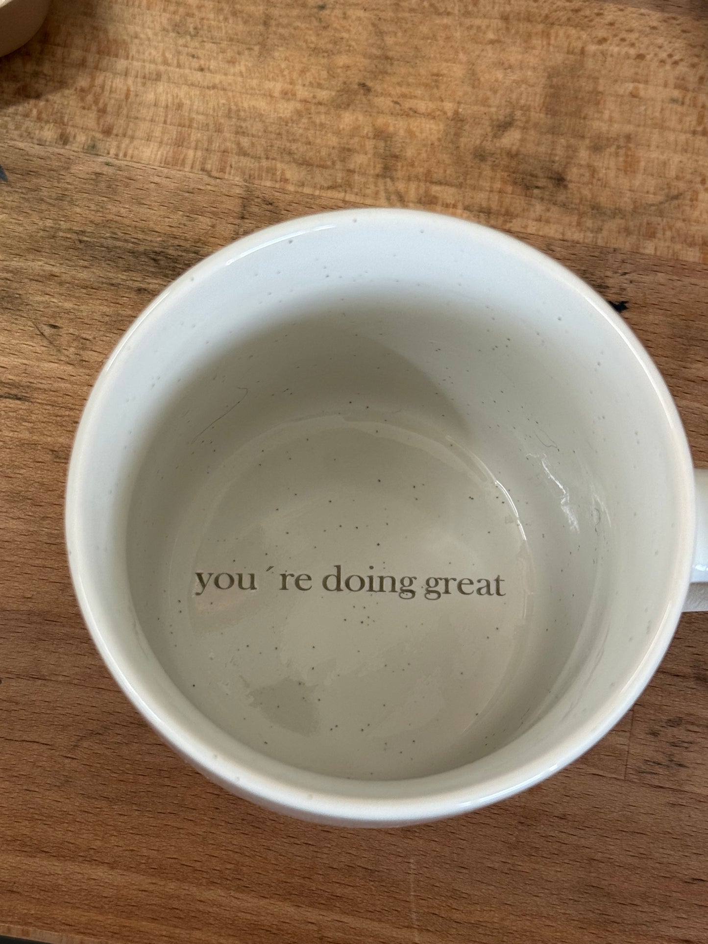 Personalisierte Tasse auf dem Boden graviert - mit/ ohne Henkel