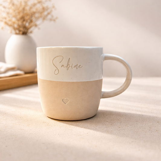 Kaffeebecher schlicht personalisiert