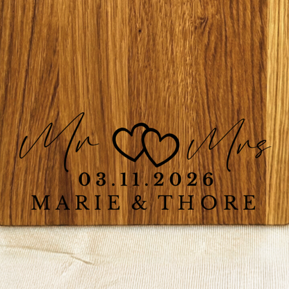 Schneidbrett mit Griff Eiche geölt Motiv Mr & Mrs